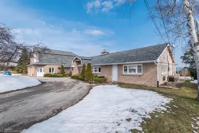 318389 Grey Road 1, Georgian Bluffs, On, N4k 5n4