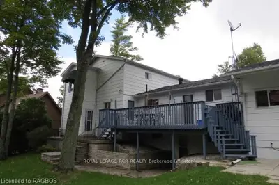 32 Sauble Falls Parkway, South Bruce Peninsula, On, N0h 2g0