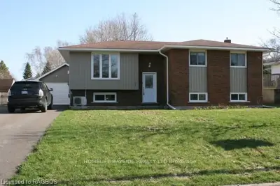 525 2nd Street A, Owen Sound, On, N4k 6h2