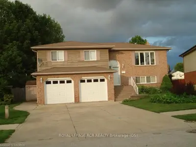 2673 8th Avenue E, Owen Sound, On N4k 6s5