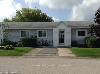 303 Waterloo Street 47, Saugeen Shores, On N0h 2h0