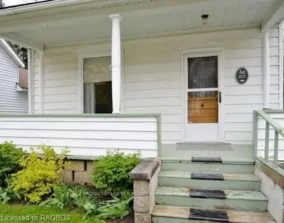 38 Queen Street, Grey Highlands, On N0c 1h0