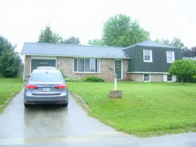 110 Margaret Elizabeth Avenue, Grey Highlands, On N0c 1h0
