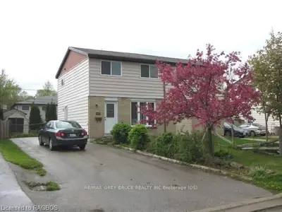 1067 12th Street E, Owen Sound, On N4k 5v4