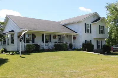15 Pointview Drive, Northern Bruce Peninsula, On N0h 1w0