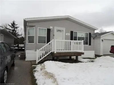 116 Rosewood Drive, Georgian Bluffs, On N4k 5n5