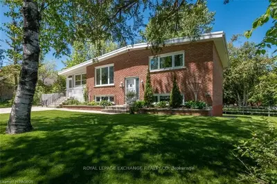 1128 Shevchenko Boulevard, Kincardine, On N2z 1b5