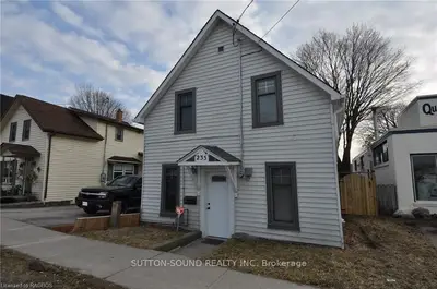 235 11th Street E, Owen Sound, On N4k 1t8