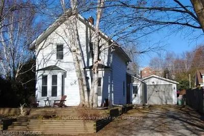2334 3rd Avenue W, Owen Sound, On N4k 4s5