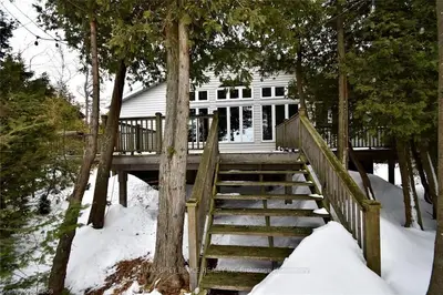 91 Spry Shore Road, Northern Bruce Peninsula, On N0h 1w0