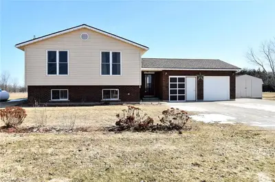 243 West Street, Georgian Bluffs, On N4k 5n7