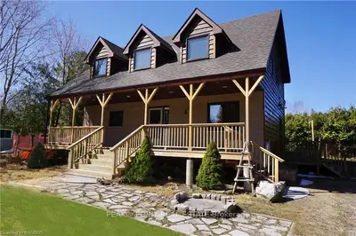 7 Water Street, South Bruce Peninsula, On N0h 2t0