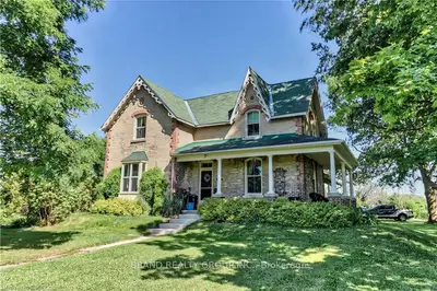 2261 9th Avenue E, Owen Sound, On N4k 3h4