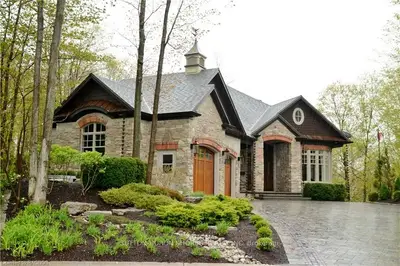 806 Mill Ridge Court, Saugeen Shores, On N0h 2c4