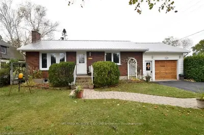492 Johnston Avenue, Saugeen Shores, On N0h 2c1
