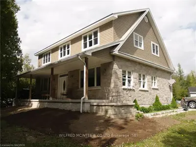 117 Third Avenue N, South Bruce Peninsula, On N0h 2g0