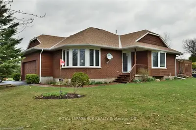109 Gordon Street S, Chatsworth, On N0h 2v0