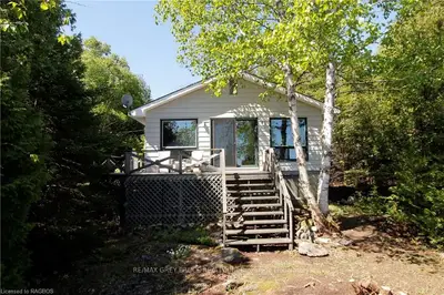 81 Grant Watson Drive, Northern Bruce Peninsula, On N0h 2r0