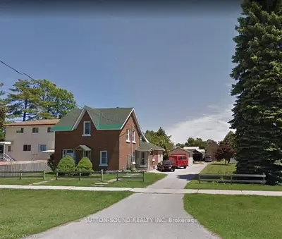 1751 7th Avenue E, Owen Sound, On N4k 2z7