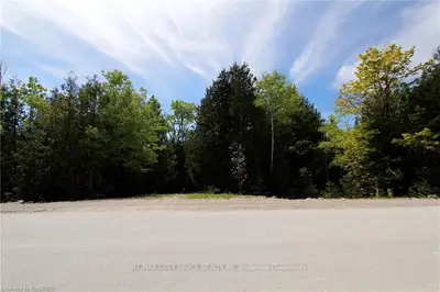 Part Lot 13 East Road, Northern Bruce Peninsula, On N0h 1w0