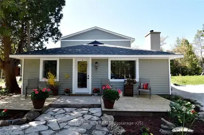 468 Red Bay Road, South Bruce Peninsula, On N0h 2t0