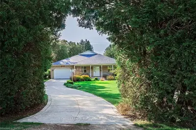 10 Mitchell Drive, Kincardine, On N2z 2x6