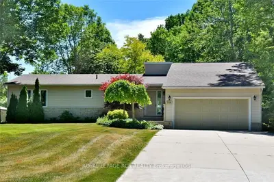 339 Tyendinaga Drive, Saugeen Shores, On N0h 2l0