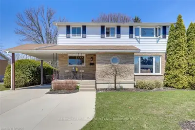 530 1st Street A, Owen Sound, On, N4k 5z5
