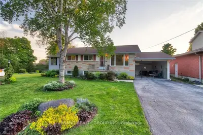 860 8th Avenue A, Owen Sound, On, N4k 3a8
