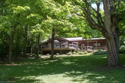 104 South Shores Road, Grey Highlands, On N0c 1e0