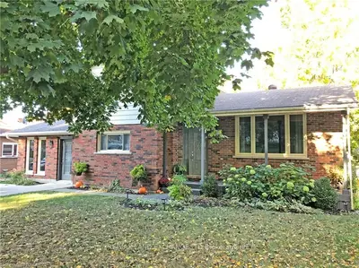 374 Wellington Street, Saugeen Shores, On N0h 2c3