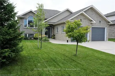 474 Buckby Lane, Saugeen Shores, On N0h 2c1