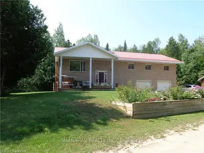 6736 Highway 6, Northern Bruce Peninsula, On, N0h 2r0