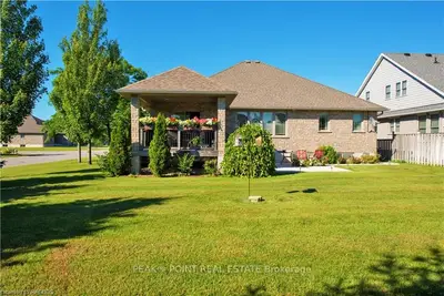 756 Woodland Drive, Saugeen Shores, On N0h 2c4