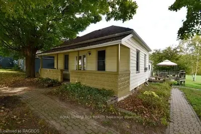 6 Union Street, Brockton, On N0g 2v0