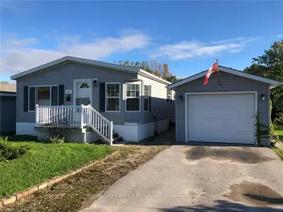 131 Rosewood Drive, Georgian Bluffs, On N4k 5n5