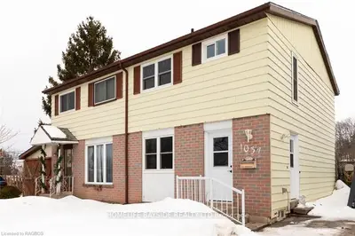 1037 11th Avenue E, Owen Sound, On N4k 5y7