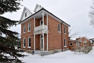 4 Elizabeth Drive, South Bruce Peninsula, On N0h 1a0