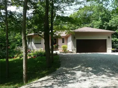 242015 Concession 3, Georgian Bluffs, On, N0h 2k0