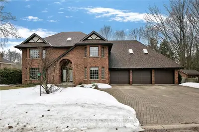 262 Forest Hill Drive, Georgian Bluffs, On N4k 5n6