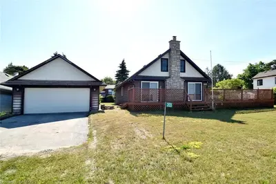 203 Lakeshore Boulevard N, South Bruce Peninsula, On N0h 2g0
