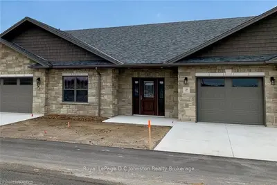 1050 Waterloo Street 24, Saugeen Shores, On N0h 2c4