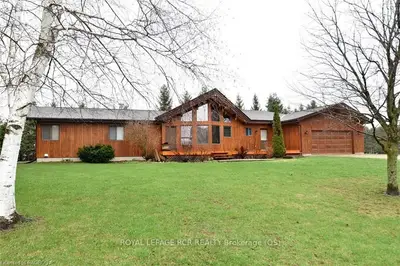 802320 Grey Road 40, Chatsworth, On, N0h 1g0