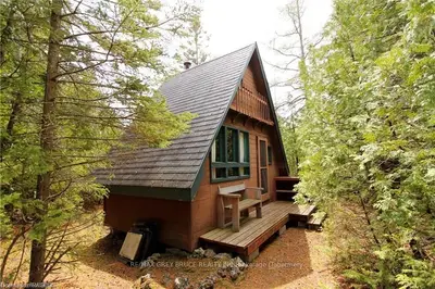 22 Paul Drive, Northern Bruce Peninsula, On N0h 2r0