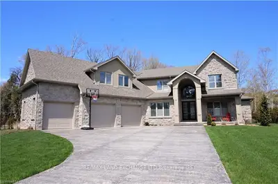 35 Collard Way, Saugeen Shores, On N0h 2c6