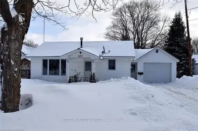 431 Gould Street, South Bruce Peninsula, On N0h 2t0