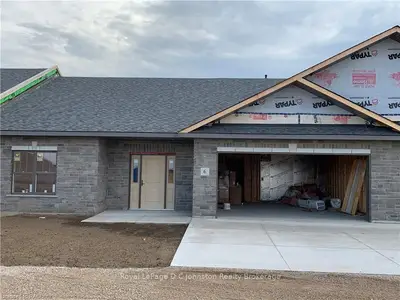 1050 Waterloo Street 29, Saugeen Shores, On N0h 2c4