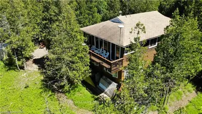 22 Cedar Drive, South Bruce Peninsula, On N0h 2t0
