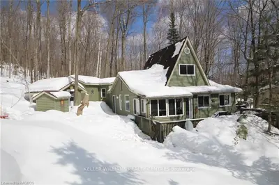 12 8th Avenue, South Bruce Peninsula, On N0h 2t0