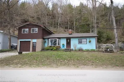 111 Mallory Beach Road, South Bruce Peninsula, On N0h 2t0